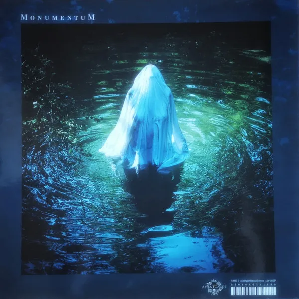 Cover Shining / Monumentum